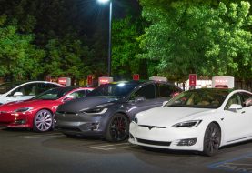 Tesla Reminds You the Model 3 Won't Be as Good as the Model S