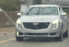 Cadillac XTS Spied Showing Off its New Facelift