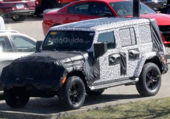 Next-Gen 2018 Jeep Wrangler Caught Testing in Spy Video