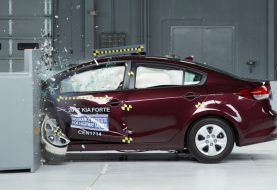 2017 Kia Forte Earns Top Safety Marks From IIHS