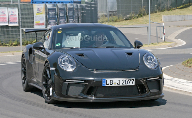 Refreshed Porsche 911 GT3 RS Adopts GT2 Cues