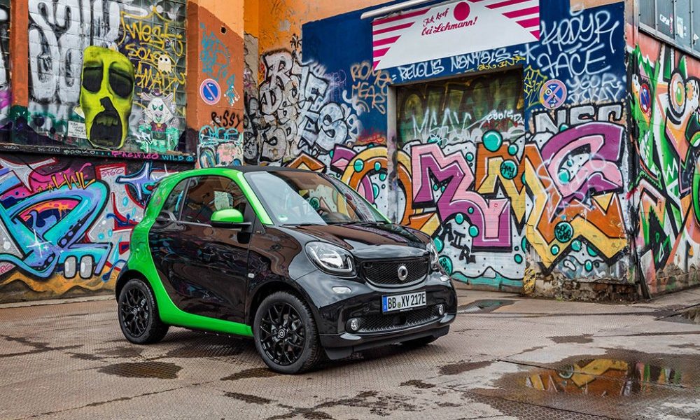 Smart Lowers Price on 2017 ForTwo Electric Drive