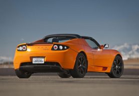 Tesla Wants to Give its Next-Gen Roadster Away for Free