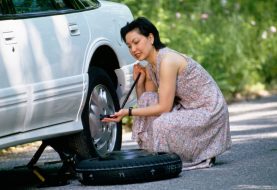 How to Safely Change a Tire
