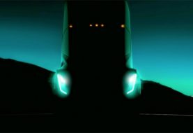 Tesla is Getting Ready to Test its Self-Driving Semi-Truck