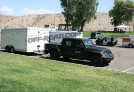 Jeep Wrangler JL, Scrambler Pickup Caught During Towing Test
