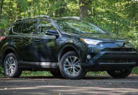 2017 Toyota RAV4 Hybrid Review