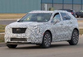 Cadillac XT4 Spotted With Production Styling Cues on Display