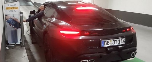 Porsche Taycan Shows Up in Parking Lot, Makes The Electric Noise