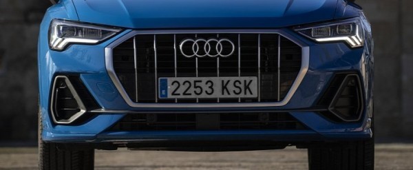 2019 Audi Q3 With 230 HP Takes Acceleration and Fuel Consumption Tests