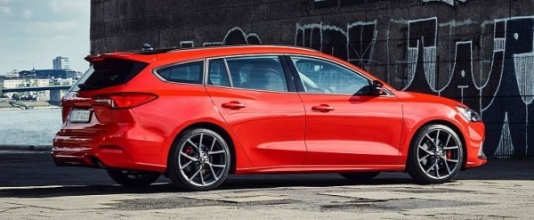 2019 Ford Focus ST Wagon Introduced With EcoBlue, EcoBoost Engine Options