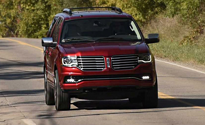 2016 Lincoln Navigator L Review: Curbed with Craig Cole