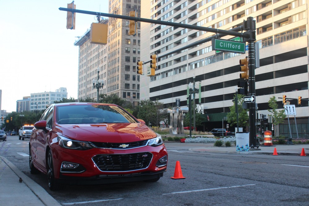 2017 Chevrolet Cruze Hatchback Review