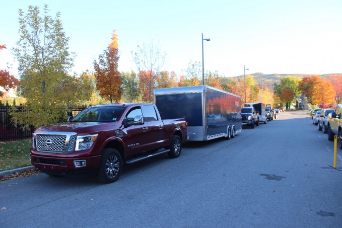 2017 Nissan Titan vs Titan XD Review