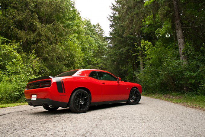 12 Important Things About the 2015 Dodge Challenger Scat Pack Shaker