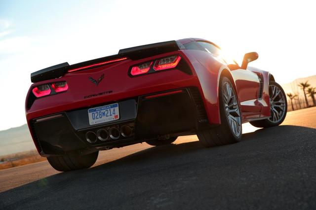 2015 Chevrolet Corvette Z06 Review