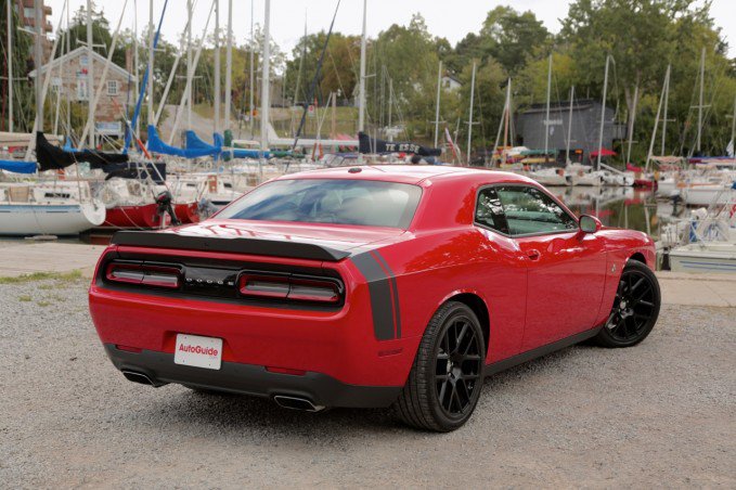 2015 Dodge Challenger 392 HEMI Scat Pack Shaker Review