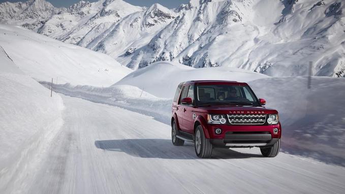 2015 Land Rover LR4 Review