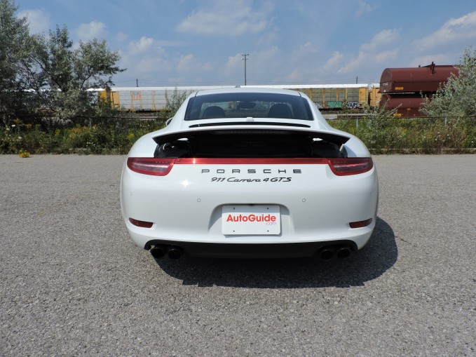 2015 Porsche 911 Carrera 4 GTS Review