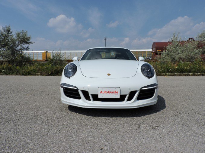 2015 Porsche 911 Carrera 4 GTS Review