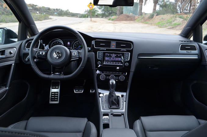 2015 Volkswagen Golf R Review