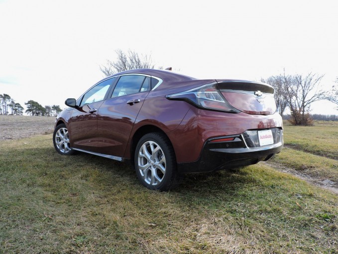 2016 Chevrolet Volt Premier Review