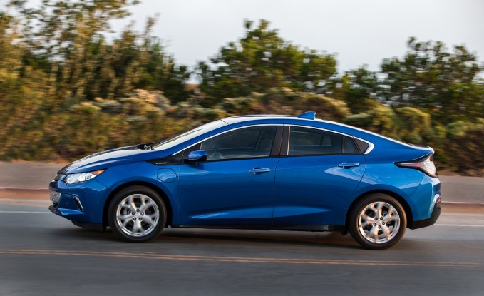 2016 Chevrolet Volt Review