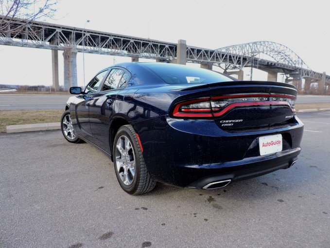 2016 Dodge Charger SXT AWD Rev
iew