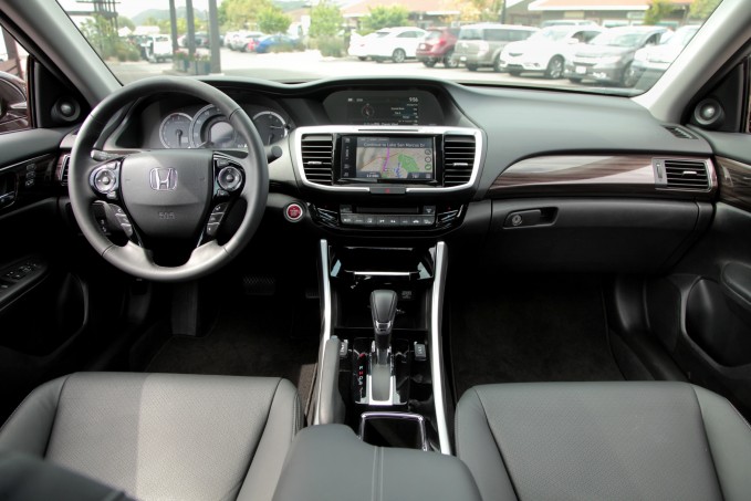 2016 Honda Accord Review