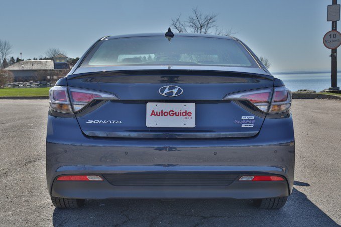 2016 Hyundai Sonata Plug-in Hybrid Review