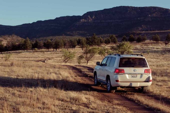 2016 Toyota Land Cruiser Review