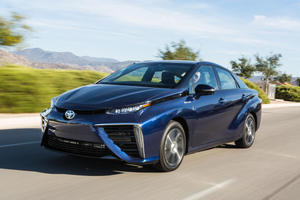 2016 Toyota Mirai Review