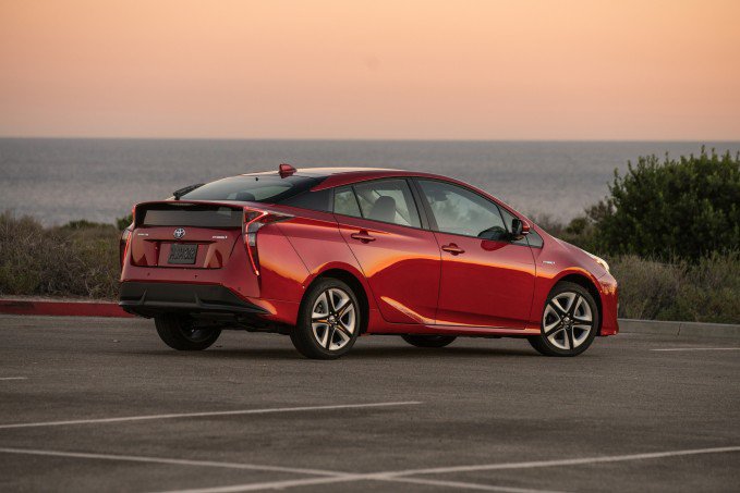 2016 Toyota Prius Touring Review