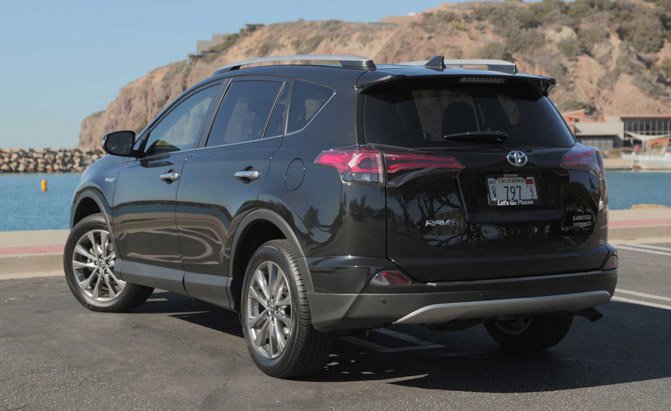 2016 Toyota RAV4 Hybrid Review