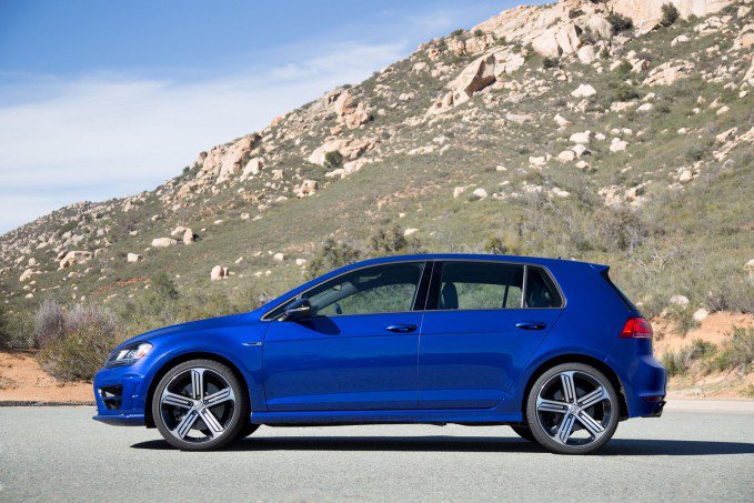 2016 Volkswagen Golf R Review: Quick Take