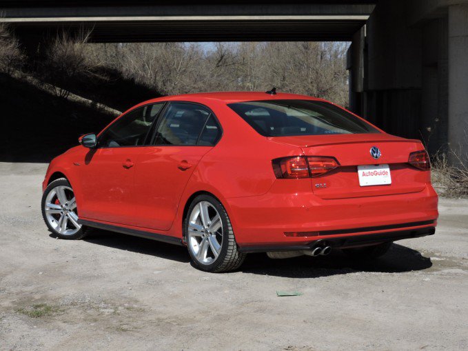 2016 Volkswagen Jetta GLI Review