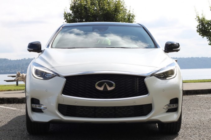 2017 Infiniti QX30 Review