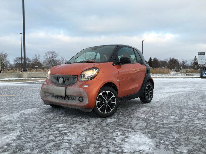 We Took a 2016 Smart Fortwo on a Long-Distance Road Trip in a Snow Storm