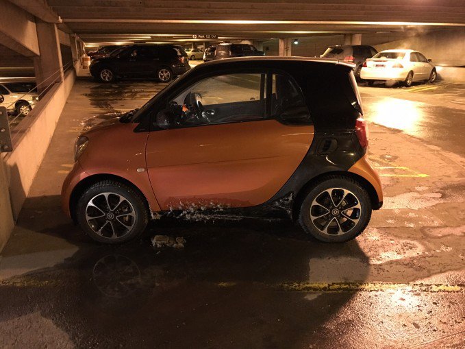 We Took a 2016 Smart Fortwo on a Long-Distance Road Trip in a Snow Storm