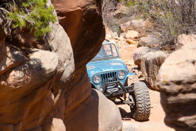 5 Things I Learned Rock Crawling Jeeps in Moab