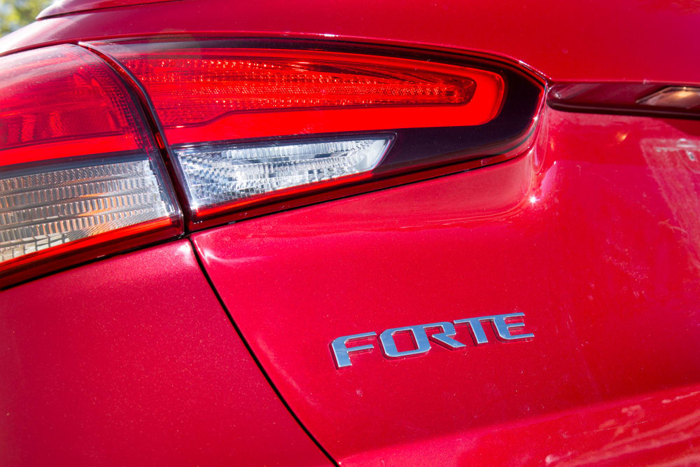 2017 Kia Forte Review: Photo Gallery