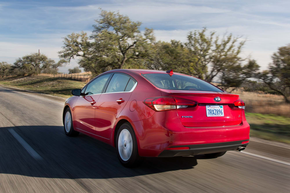 2017 Kia Forte Review: Photo Gallery