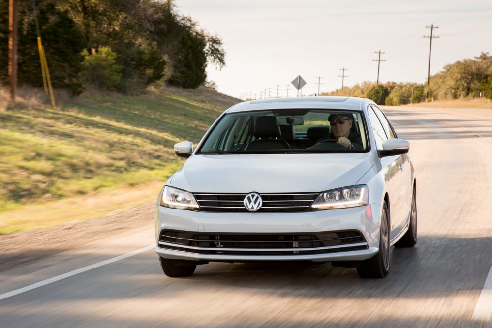 2017 Volkswagen Jetta Review: Photo Gallery