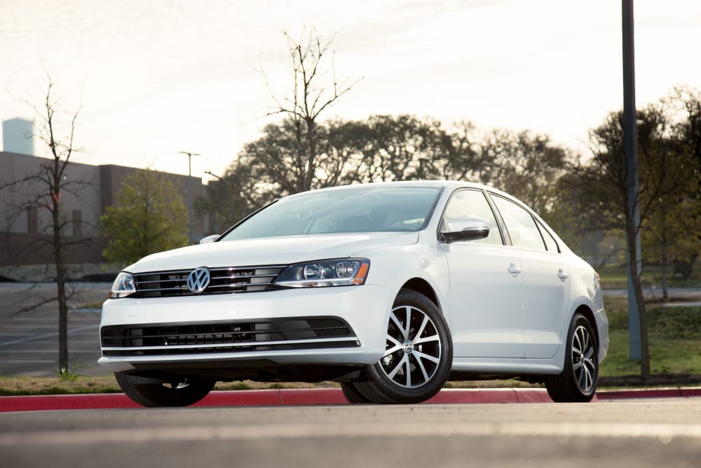 2017 Volkswagen Jetta Review: Photo Gallery