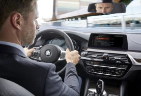 BMW Will Make Sure You're Never Late for a Meeting With New Connectivity Features