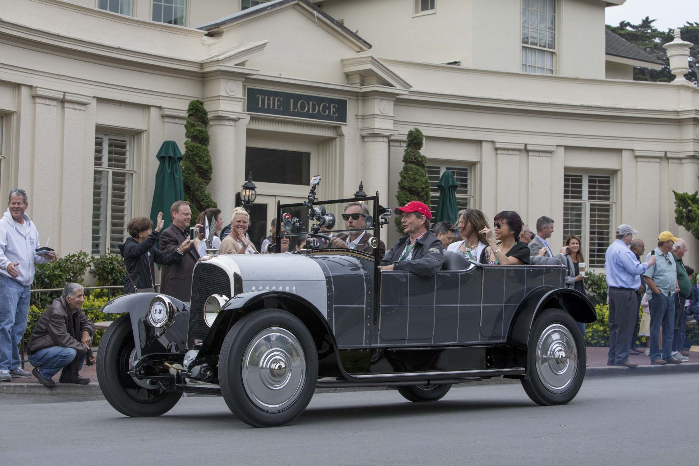 2017 Pebble Beach Concours: Tour d’Elegance