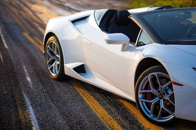 The 2017 Lamborghini Huracan RWD Spyder Summed Up in 6 Real Questions People Asked